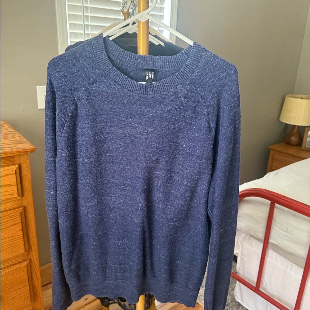 GAP Men's/ women’s Navy Crewneck Sweater